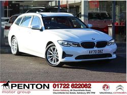White Used 2020 BMW 320 Performance Estate | £23,490 (Good price)