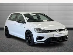 Pure white Used 2019 VW Golf VII R Hatchback | £23,490 (Fair price)