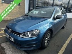 Blue Used 2014 VW Golf VII SE Hatchback | £6,990 (Fair price)