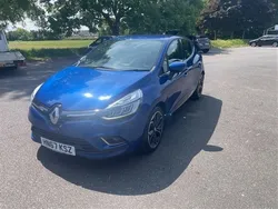 Blue Used 2017 Renault Clio IV Dynamique Hatchback | £5,395 (Fair price)