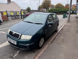 Green Used 2005 Skoda Fabia Ambiente Hatchback | £2,650 (A bit pricey)