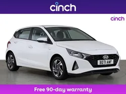 White Used 2021 Hyundai i20 SE Hatchback | £13,349 (A bit pricey)