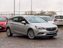 Silver Used 2017 Vauxhall Astra Elite Hatchback | £4,649 (Good price)
