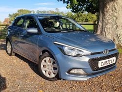 Blue Used 2018 Hyundai i20 Hatchback | £6,620 (Fair price)