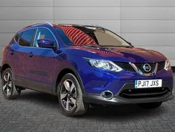 Ink blue Used 2017 Nissan Qashqai N-Connecta SUV | £8,395 (Good price)