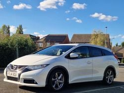 White Used 2014 Honda Civic SR Estate | £5,495 (Fair price)