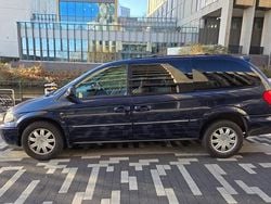 Blue Used 2006 Chrysler Grand Voyager Limited MPV | £1,650