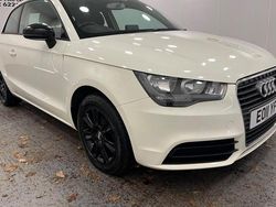 White Used 2011 Audi A1 Design Hatchback | £4,850 (Fair price)