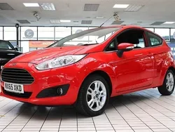 Red Used 2015 Ford Fiesta Zetec Hatchback | £5,190 (Fair price)
