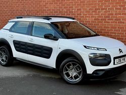 White Used 2016 Citroën C4 Cactus Feel Hatchback | £6,500 (Fair price)