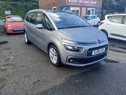 Platinum grey Used 2019 Citroën C4 Feel MPV | £12,677 (Expensive)