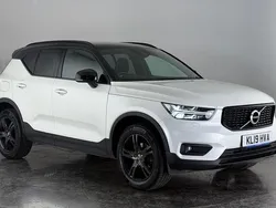 Used 2022 Volvo XC40 R-Design SUV | £16,400 (Good price)