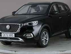 Black Used 2022 MG HS Excite SUV | £15,270 (Fair price)