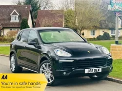 Black Used 2015 Porsche Cayenne SUV | £17,790 (Fair price)