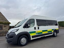 White Used 2015 Peugeot Boxer Van | £6,990 (Fair price)