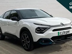 White Used 2022 Citroën e-C4 Shine Hatchback | £11,427 (Fair price)