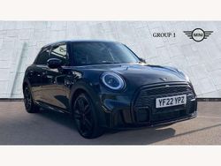 Midnight black ii Used 2022 Mini Cooper Sport Hatchback | £18,990 (A bit pricey)