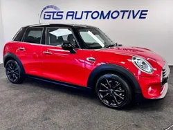 Red Used 2018 Mini Cooper Chili Hatchback | £11,690 (Super price)