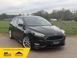 Black Used 2015 Ford Focus Zetec Hatchback | £5,395 (Fair price)