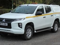 White Used 2019 Mitsubishi L200 Pickup | £15,950 (Good price)