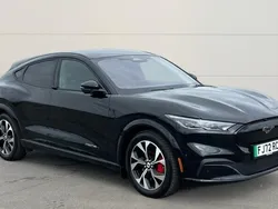 Black Used 2022 Ford Mustang Mach-E Extended Range SUV | £30,329 (Fair price)