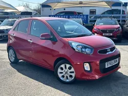 Red Used 2015 Kia Picanto 2 Hatchback | £5,799 (Fair price)