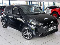 Black New 2024 Hyundai i10 Premium Hatchback | £17,789 (Fair price)