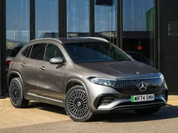 Mercedes EQA250+