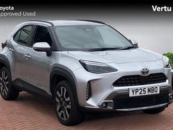 Used 2025 Toyota Yaris Hybrid Estate | £28,348 (Fair price)