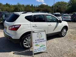 White Used 2013 Nissan Qashqai 360º SUV | £3,295 (Super price)