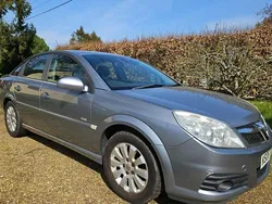 Silver Used 2006 Vauxhall Vectra Design Edition Hatchback | £1,595