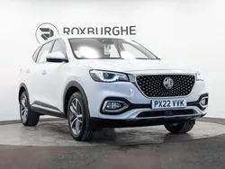 White Used 2022 MG HS Excite SUV | £11,750 (Fair price)