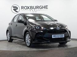 Black Used 2022 Toyota Yaris Hybrid Hatchback | £14,500 (Good price)