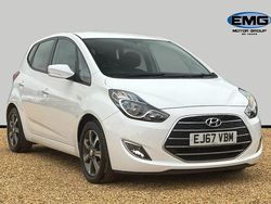 White Used 2017 Hyundai ix20 SE Hatchback | £8,745 (Fair price)