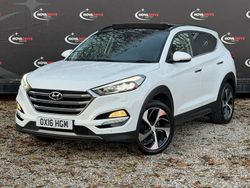 White Used 2016 Hyundai Tucson Premium SE SUV | £7,795 (A bit pricey)