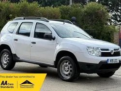 White Used 2013 Dacia Duster Acces SUV | £3,490 (Fair price)