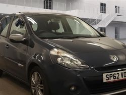 Blue Used 2012 Renault Clio IV Dynamique Hatchback | £3,455 (Fair price)