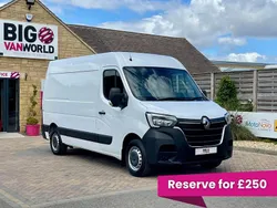 White Used 2022 Renault Master Business Van | £17,494 (Fair price)