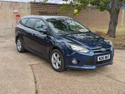 Blue Used 2012 Ford Focus Zetec Estate | £2,599 (Super price)