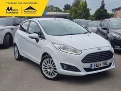 White Used 2015 Ford Fiesta Titanium Hatchback | £7,295 (Fair price)