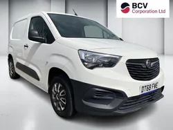White Used 2019 Vauxhall Combo Edition MPV | £5,995 (Fair price)