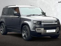 Grey Used 2024 Land Rover Defender HSE Dynamic SUV | £69,990 (Expensive)