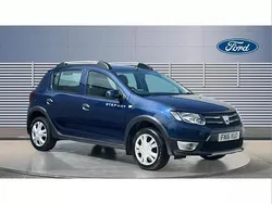 Blue Used 2016 Dacia Sandero Lauréate Hatchback | £5,618 (Fair price)