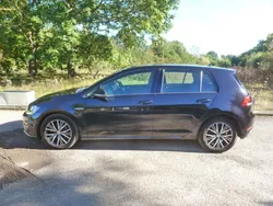 Black Used 2018 VW Golf VII SE Hatchback | £8,995 (Fair price)