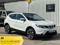 White Used 2015 Nissan Qashqai Tekna SUV | £6,990 (Fair price)