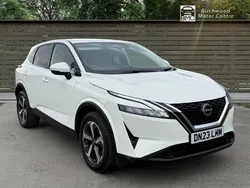 White Used 2023 Nissan Qashqai N-Connecta SUV | £19,495 (Fair price)