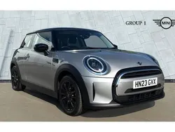 Silver Used 2023 Mini Cooper Classic Hatchback | £18,650 (Good price)