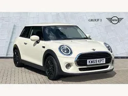 White Used 2020 Mini Cooper Classic Hatchback | £11,950 (Good price)