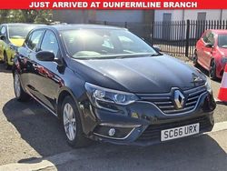 Black Used 2016 Renault Mégane IV Dynamique Hatchback | £7,995 (Fair price)