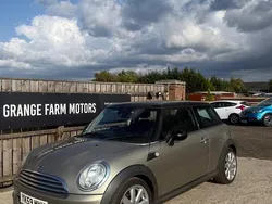 Silver Used 2009 Mini Cooper D Hatch Hatchback | £1,000 (Fair price)